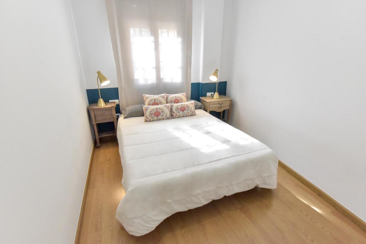 New! Retro Apartment In Central Neighbourhood Sevilha Exterior foto